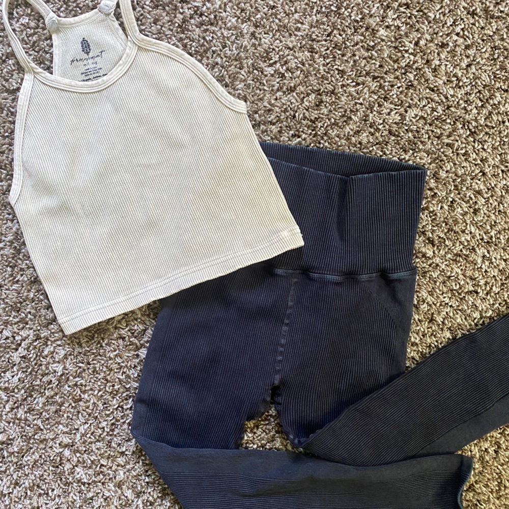 Good Karma Free People Grey Leggings And Tan Crop Top